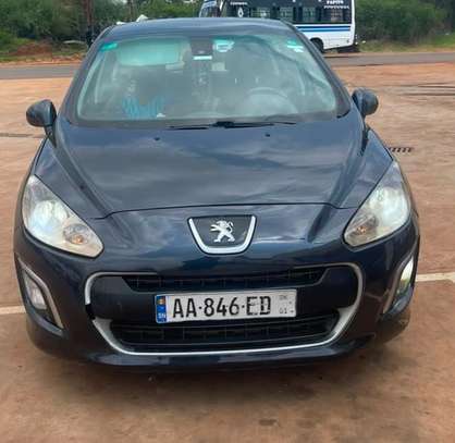 Peugeot 308 image 2