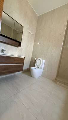 Duplex image 11