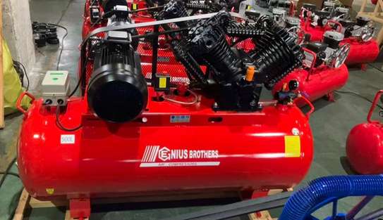 Générateur 380V robuste avec disjoncteurs intégrés image 4