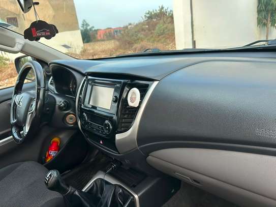MITSUBISHI L200 SPORTERO DID image 6