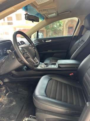 Je vend ma ford fusion 2018 automatic essence 2.5L image 5