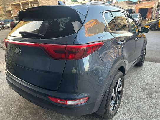 Kia sportage 2018 clean title image 5