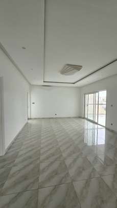 Appartement F6 à louer  Aux Almadies image 4