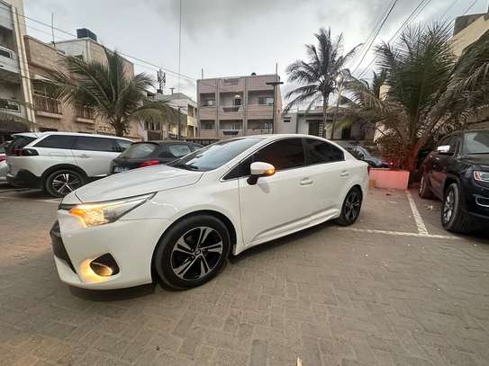 TOYOTA AVENSIS 2017 image 8