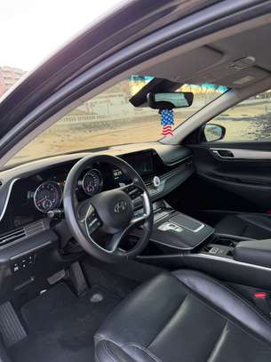 HYUNDAI 2021 image 9
