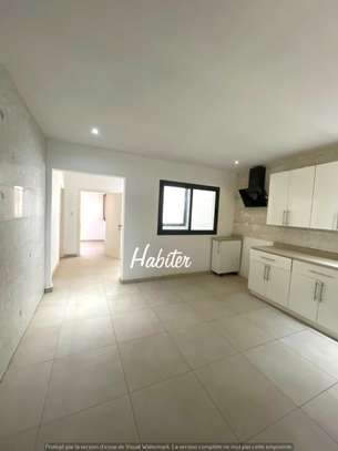 Appartement F4 à louer à Ngor Almadies image 4