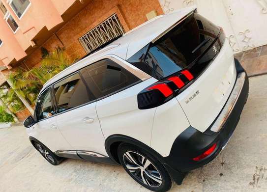 Peugeot 5008 GT image 5