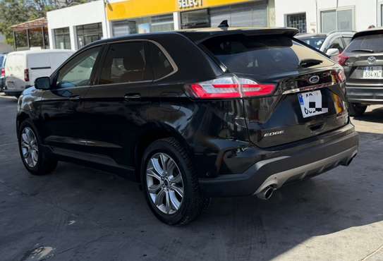 FORD EDGE TITANIUM 2019 image 3
