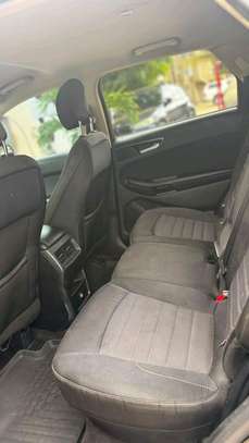 Ford Edge image 6