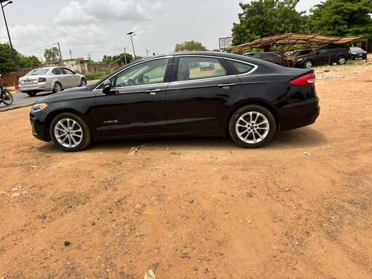 Ford Fusion HYBRID image 2
