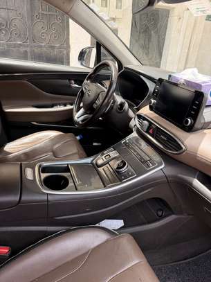 Hyundai Santa Fe 2021 7places image 3