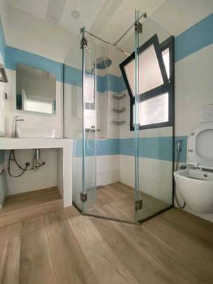 Appartement de 3 chambres et salon aux Almadies image 3