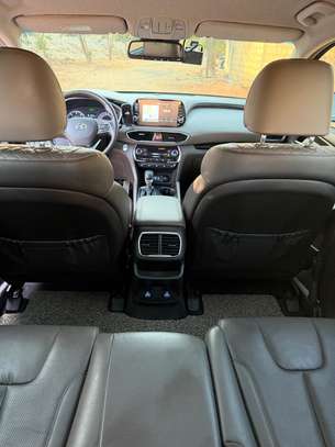 Hyundai Santafe 2019 image 11