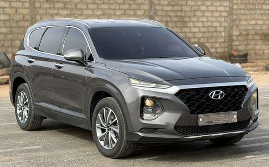 Hyundai Santafe 2019 image 4