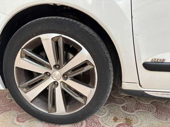 Peugeot 3008 full options image 13