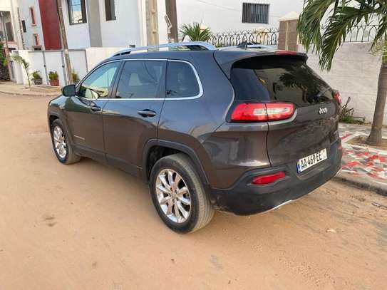 LOCATION JEEP CHEROKEE 2017 FULL OPTION image 3