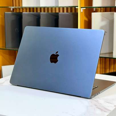 2025 Mac book Air Puce M4 de 15 Pouces image 7