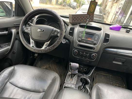 Kia Sorento 2015 image 2