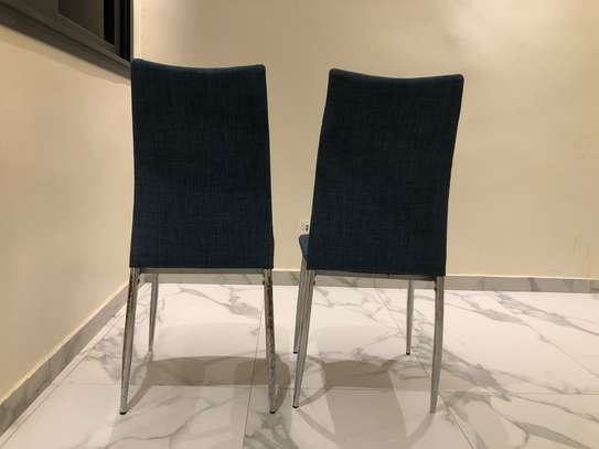 Table pliante et chaises image 4