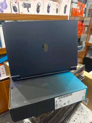 Dell Alienware 15 image 2
