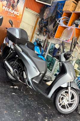 Honda Lesgo 150 CC année 2019, avec Cmc image 8