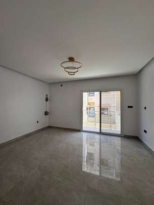 GRAND DUPLEX F6 NEUF A LOUER AU MAMELLES image 5