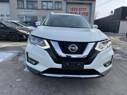 Nissan rogue image 2