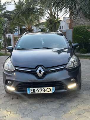 RENAULT CLIO 4 image 3