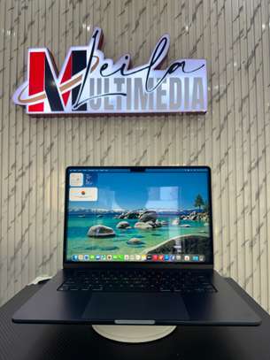 Mac Air m2 16/256 image 4