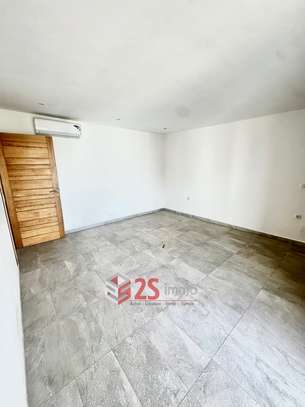 Duplex F4 à louer au Point E image 7