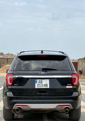 FORD EXPLORER 2017 image 9