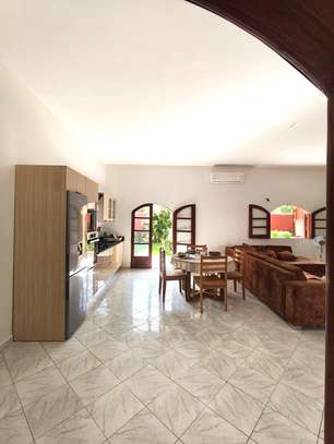 Villa de Rêve avec Piscine à Louer – Saly Niakh Niakhal image 6