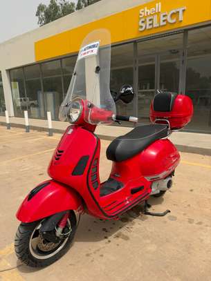 Vespa 125 gts image 7