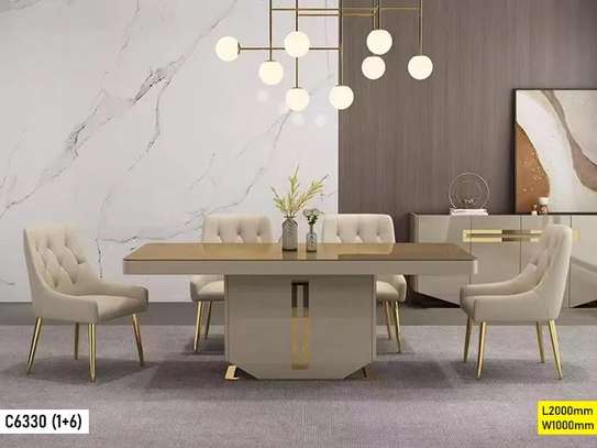 Table salle à manger  6 places beige doré 200cm image 2