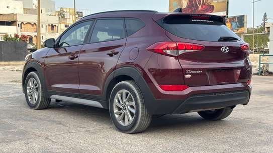 HYUNDAI TOUCSON VENAT image 3