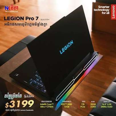 Lenovo Legion Pro 7 RTX 5070Ti image 2