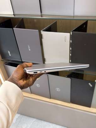 Microsoft Surface laptop 4 Ryzen 5 image 7