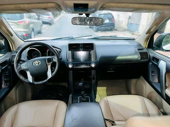 Toyota Prado 2013 image 3