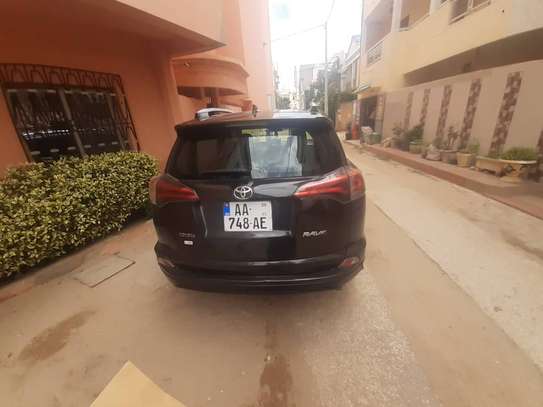 location Toyota Rav 4 image 2