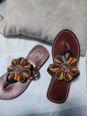 Sandales artisanal original perlé en cuir image 10