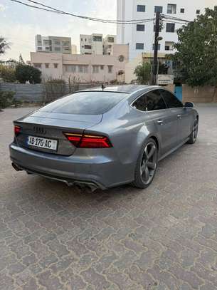 Audi A7 2015 image 2