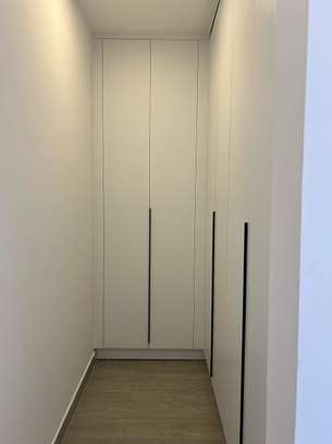 Appartement spacieux lumineux avec balcon privé image 7