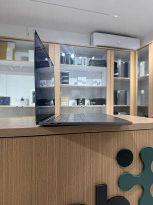 MacBook Pro 2019 13 Pouces image 2