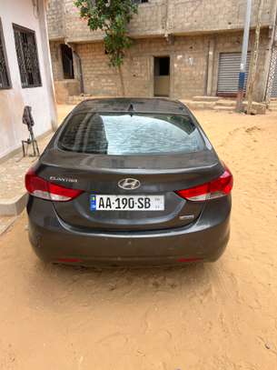 Hundai elantra 2013 image 9