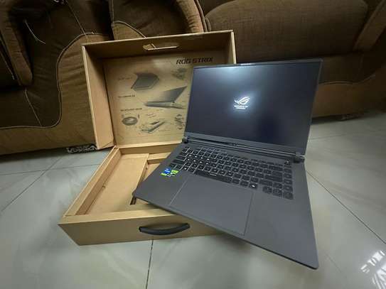 Asus ROG STRIX G16 G615 JH (2025) image 2