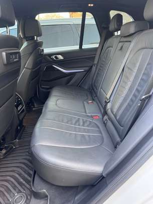 BMW X5 image 6