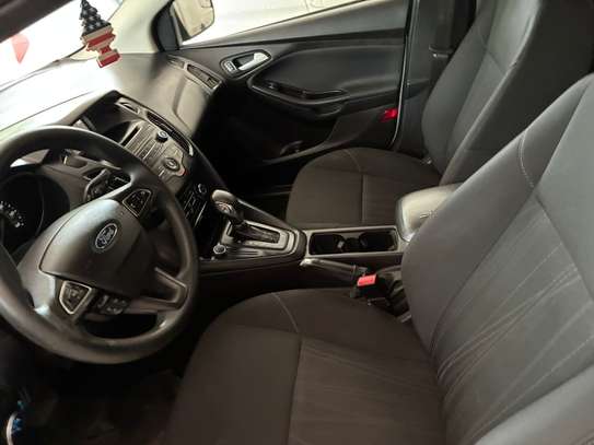 Ford Focus 2017 image 10
