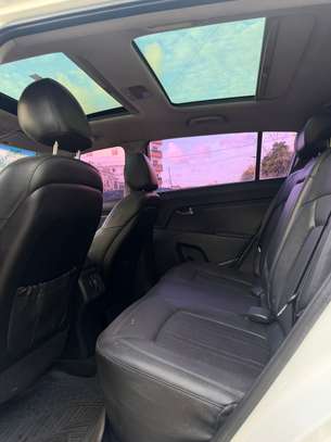Kia sportage image 4