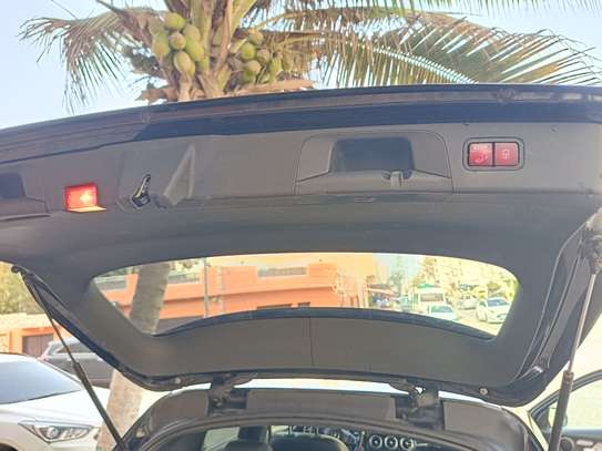 Vends GLC 300 4matic 2019 image 12