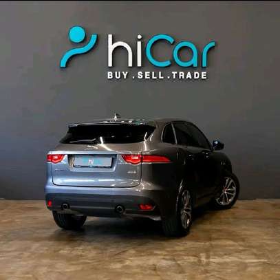 Jaguar F Pace 2019 image 10
